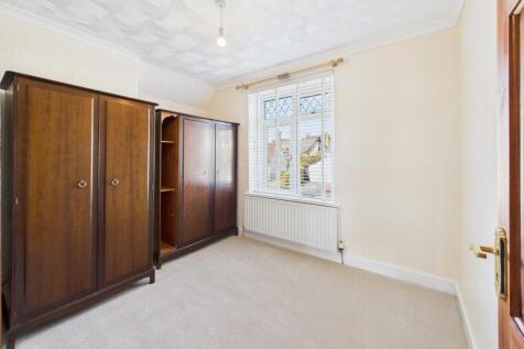 Bedroom 3 / Study