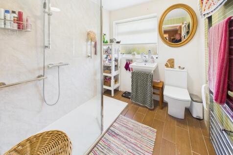 Shower Room/Wc