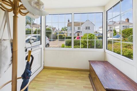 Entrance Porch/Hall