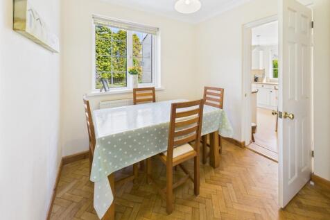 Breakfast Room