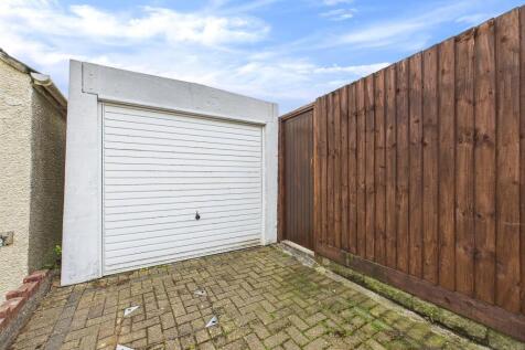 Detached Garage