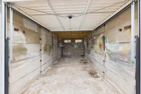 Detached Garage