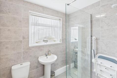 Shower Room/Wc