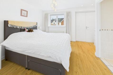 Bedroom 1 with En Suite Bathroom