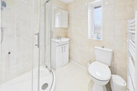 Annexe Shower Room