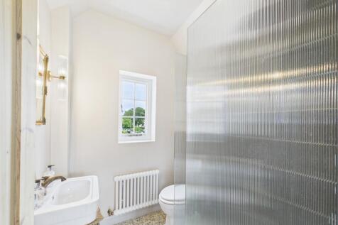 Shower Room/Wc
