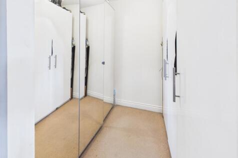 Dressing Area