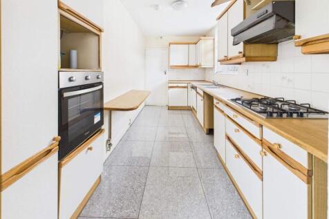 Kitchen/utility