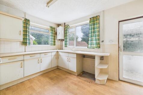 Kitchen and breakfast room