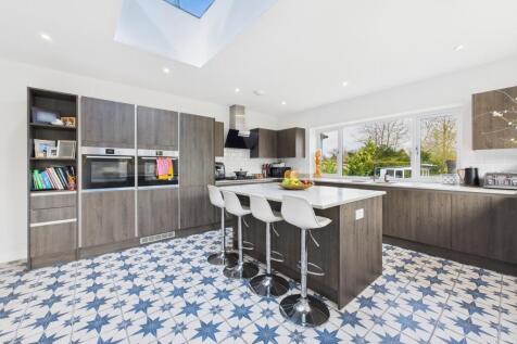 Kitchen/Breakfast Area