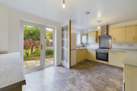 Kitchen/Breakfast Area