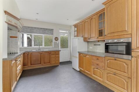 Kitchen - B.jpg