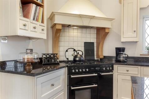 Dining Kitchen - C.jpg