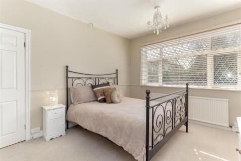 Bedroom 1 - B.jpg