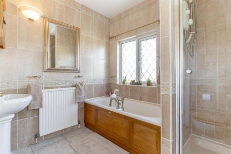 Bathroom - A.jpg
