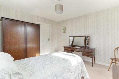 Bedroom 1 - B.jpg