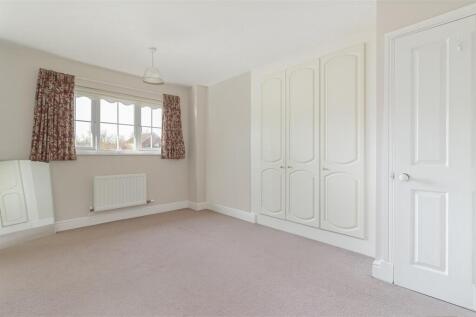 Bedroom 2.jpg