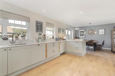 Living Dining Kitchen - D.jpg