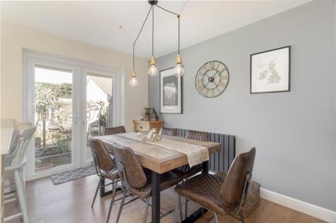 Living Dining Kitchen - E.jpg
