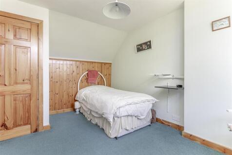 Bedroom 1 - C.jpg