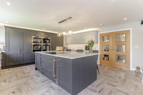 Dining Kitchen - D.jpg