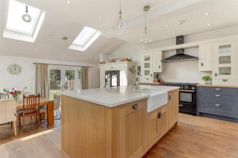 Living Dining Kitchen - H.jpg