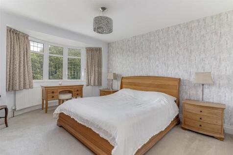 Master Bedroom - A.jpg