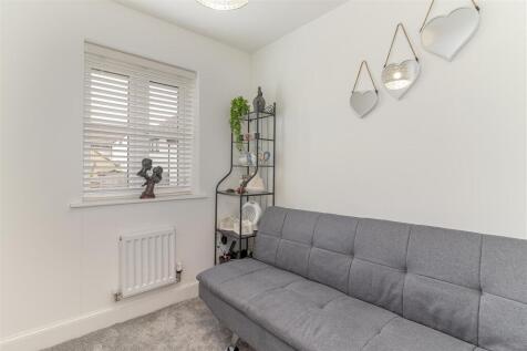 Bedroom 3.jpg