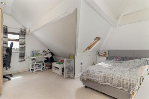 Bedroom 3.jpg