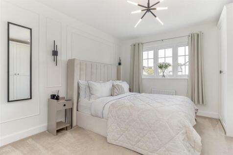 Master Bedroom - A.jpg