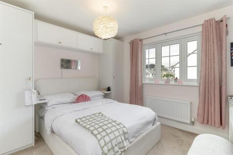 Bedroom 2.jpg