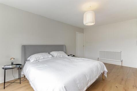 Bedroom 1 - B.jpg