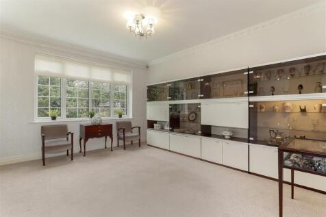 Dining Room - A.jpg