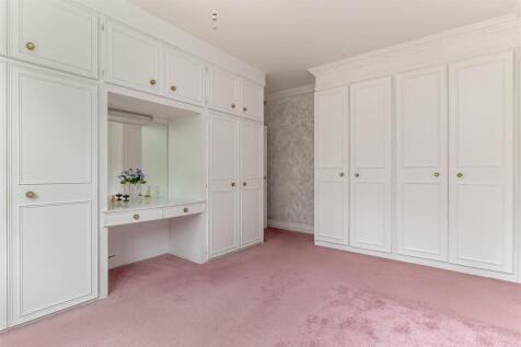 Bedroom 1 - B.jpg