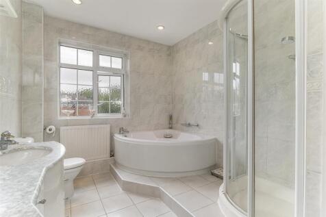 Bathroom - A.jpg