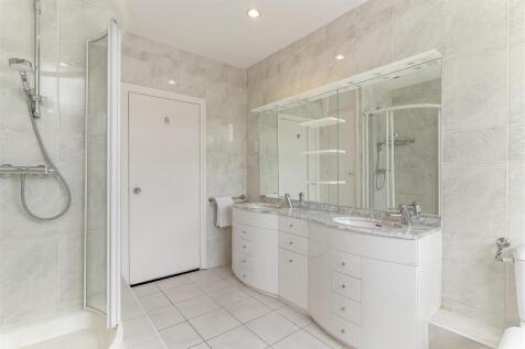 Bathroom - C.jpg