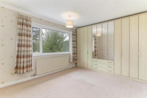Bedroom 2.jpg