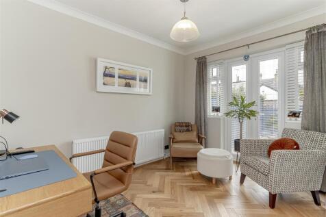 Sitting Room.jpg