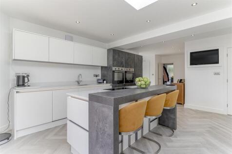 Dining Kitchen - C.jpg