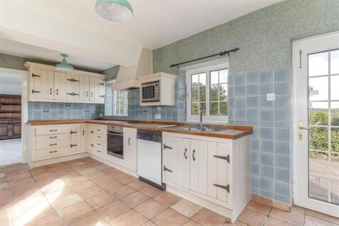 Kitchen - B.jpg