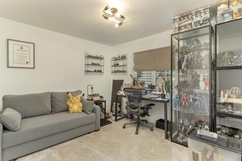 Bedroom 2.jpg