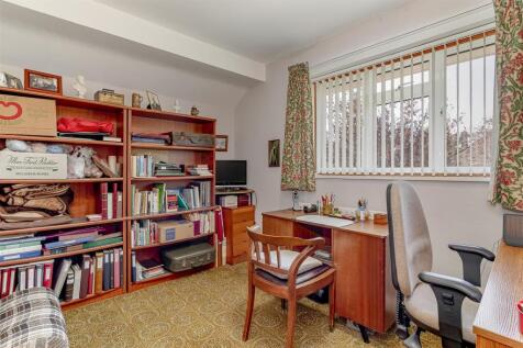 Bedroom 3.jpg