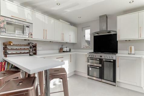 Kitchen - A.jpg