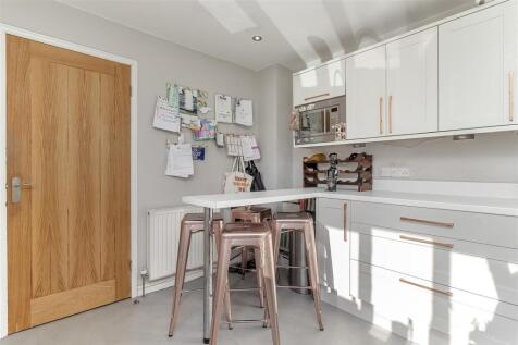 Kitchen - B.jpg