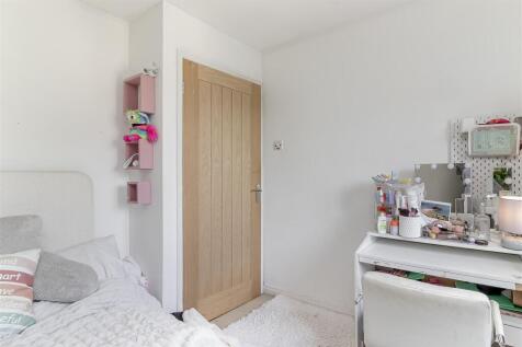 Bedroom 3 - B.jpg