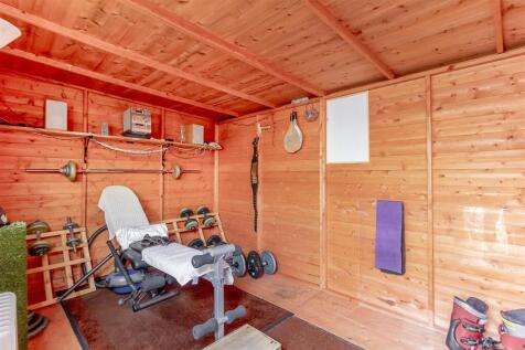 Outbuilding Gym.jpg
