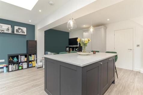 Dining Kitchen - B.jpg