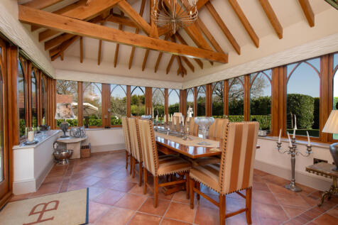 Dining/Garden Room