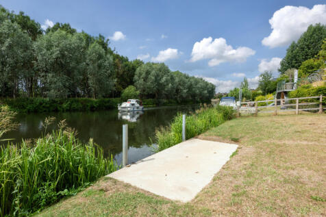 Mooring