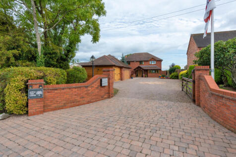 Gated Driveway